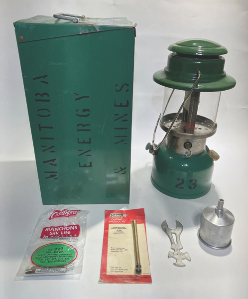 Coleman Canada lanterns 1971 – 1993 – The Terrence Marsh Lantern