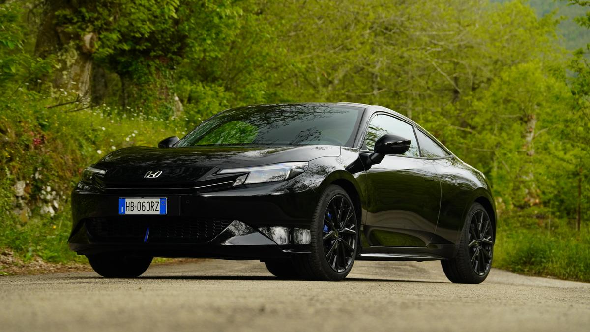 Prova nuova Honda Prelude 2026: un po&rsquo; Civic Type R, ma fa 25 al litro!