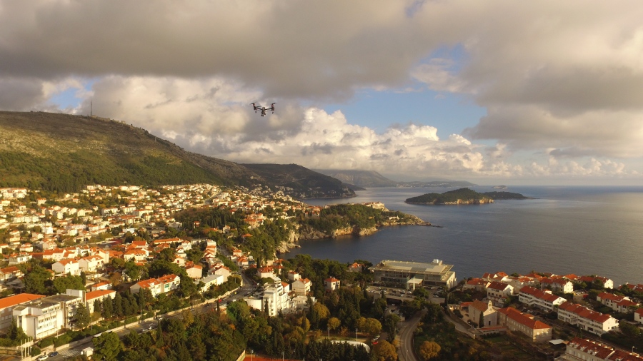 Dron
