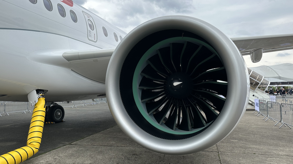 Airbus A220
