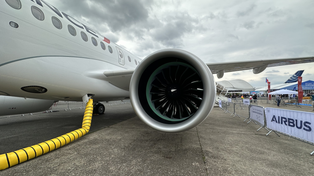 Airbus A220