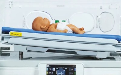 Медзаклади отримали 50 інкубаторів для новонароджених
