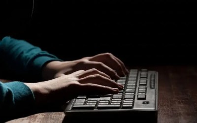 Будьте уважними: шахраї можуть видавати себе за представників гуманітарних організацій
