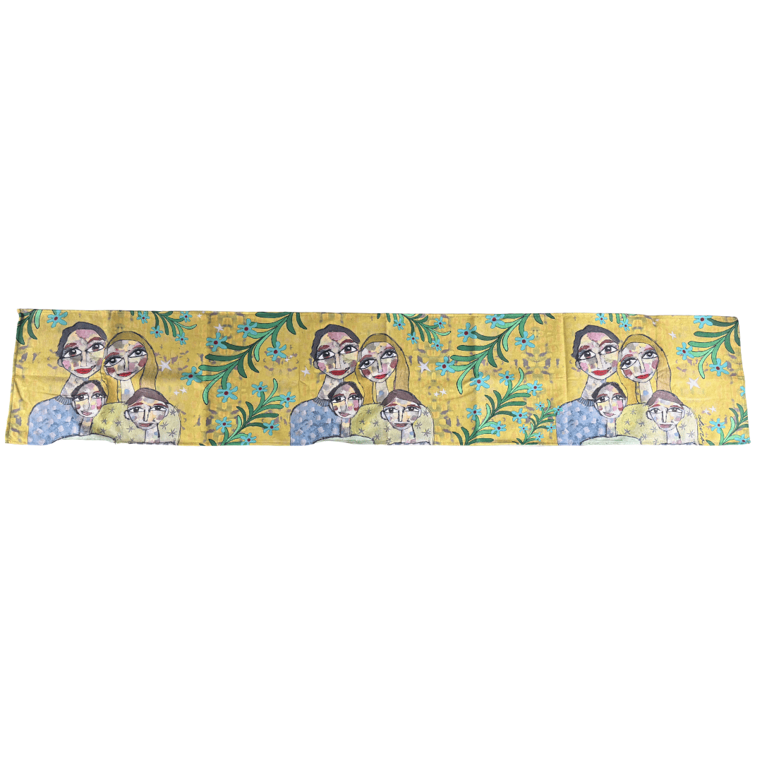 OLIVIA - Table Runner Clark Family