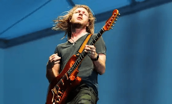 Kenny Wayne Shepherd playing guitar.