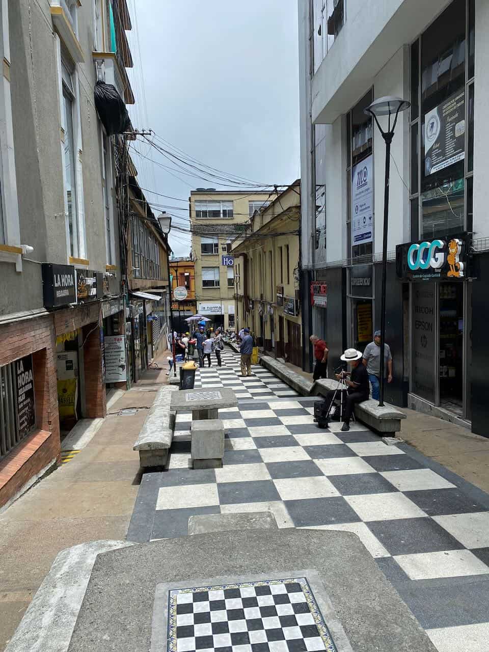Eine Gasse im Zentrum von Manizales