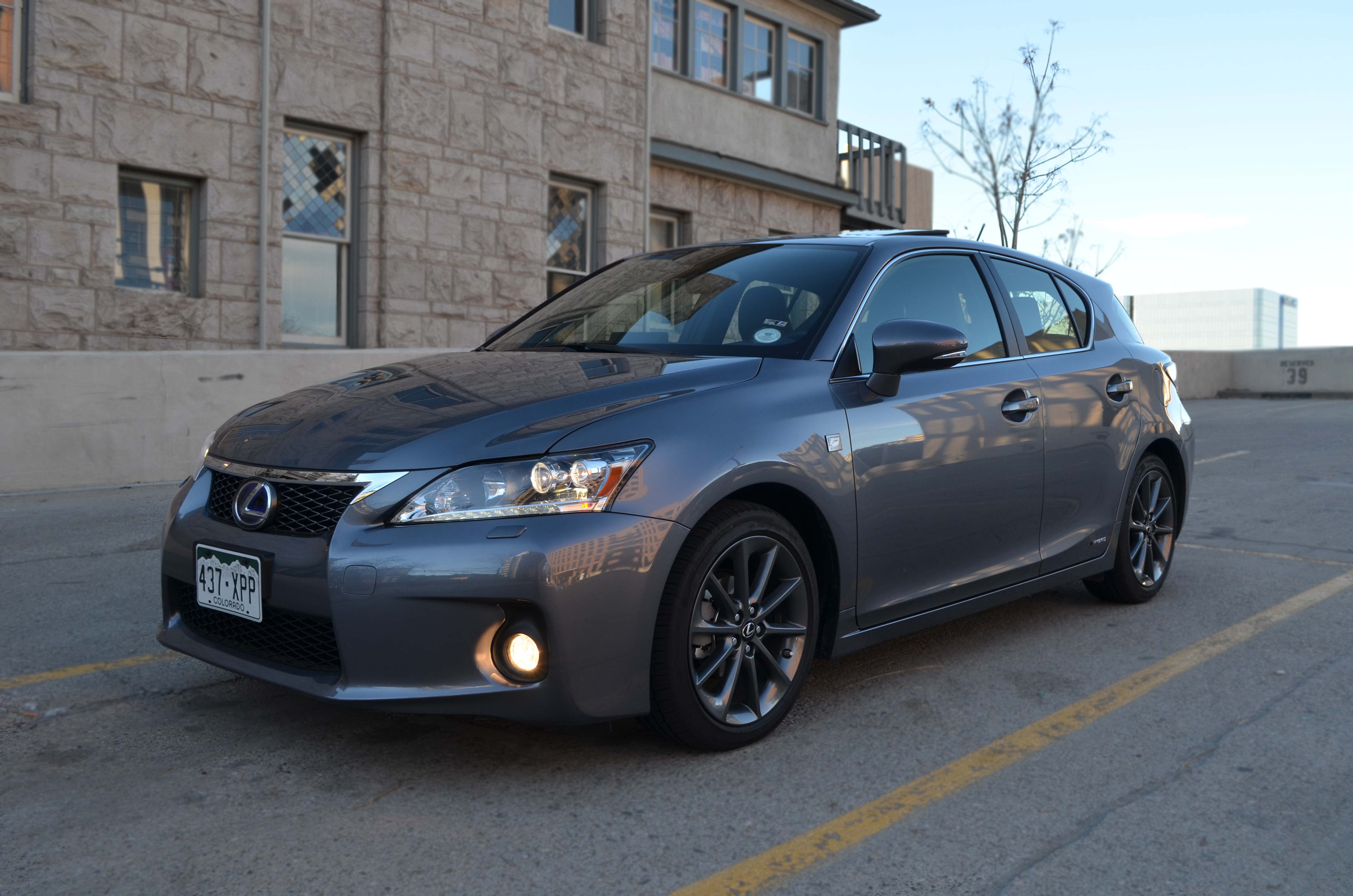 The 2012 lexus ct 200h is 3,206 pounds of hybrid sexiness