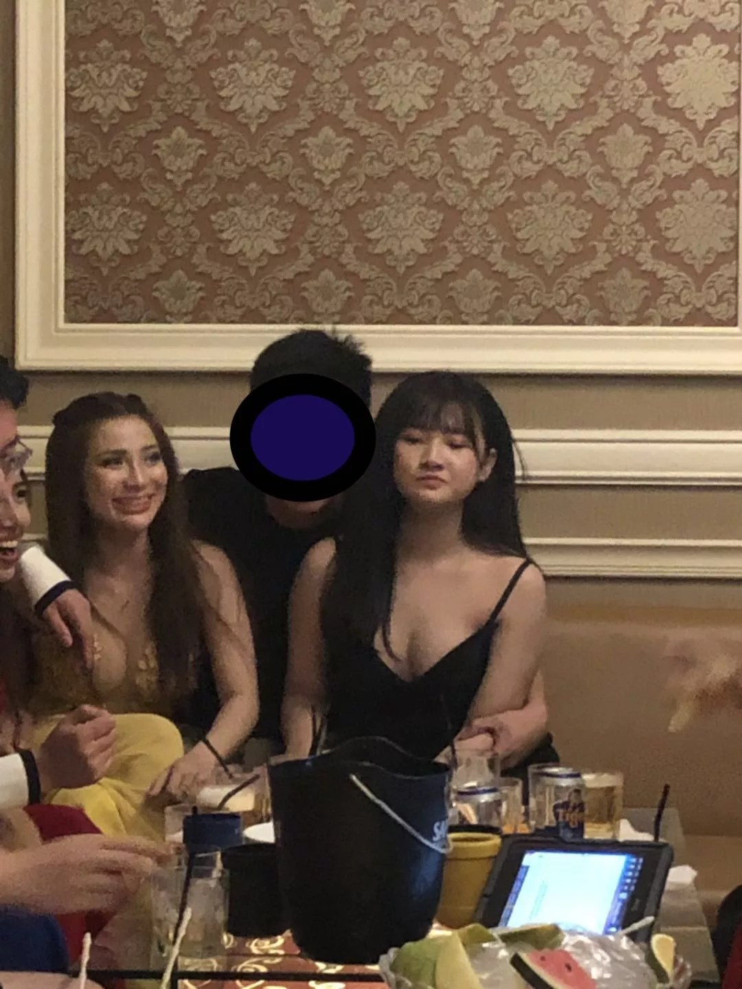 001与落地窗前故事，胡志明越妹和我偷尝禁果