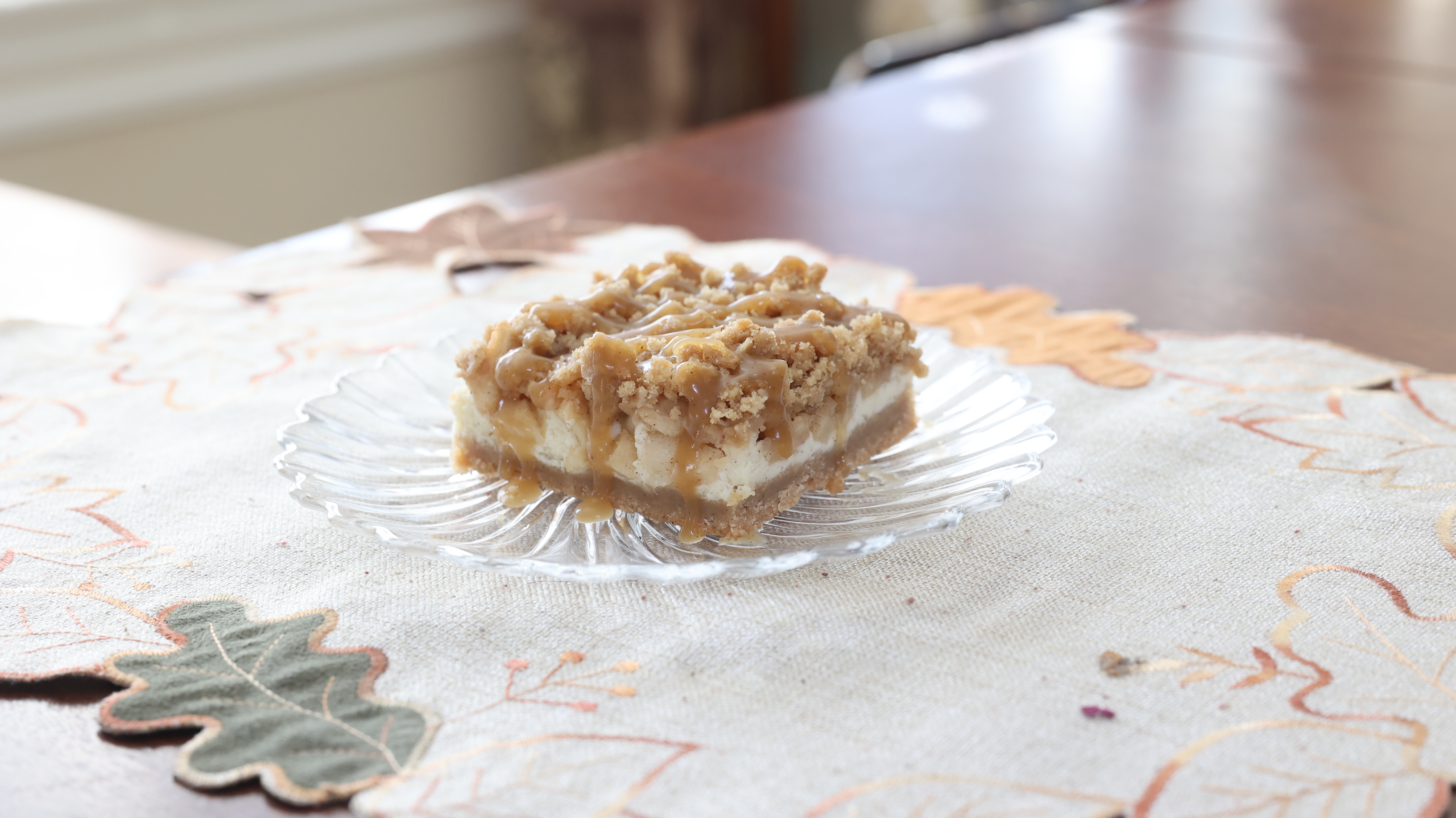 Apple Crumb Cheesecake