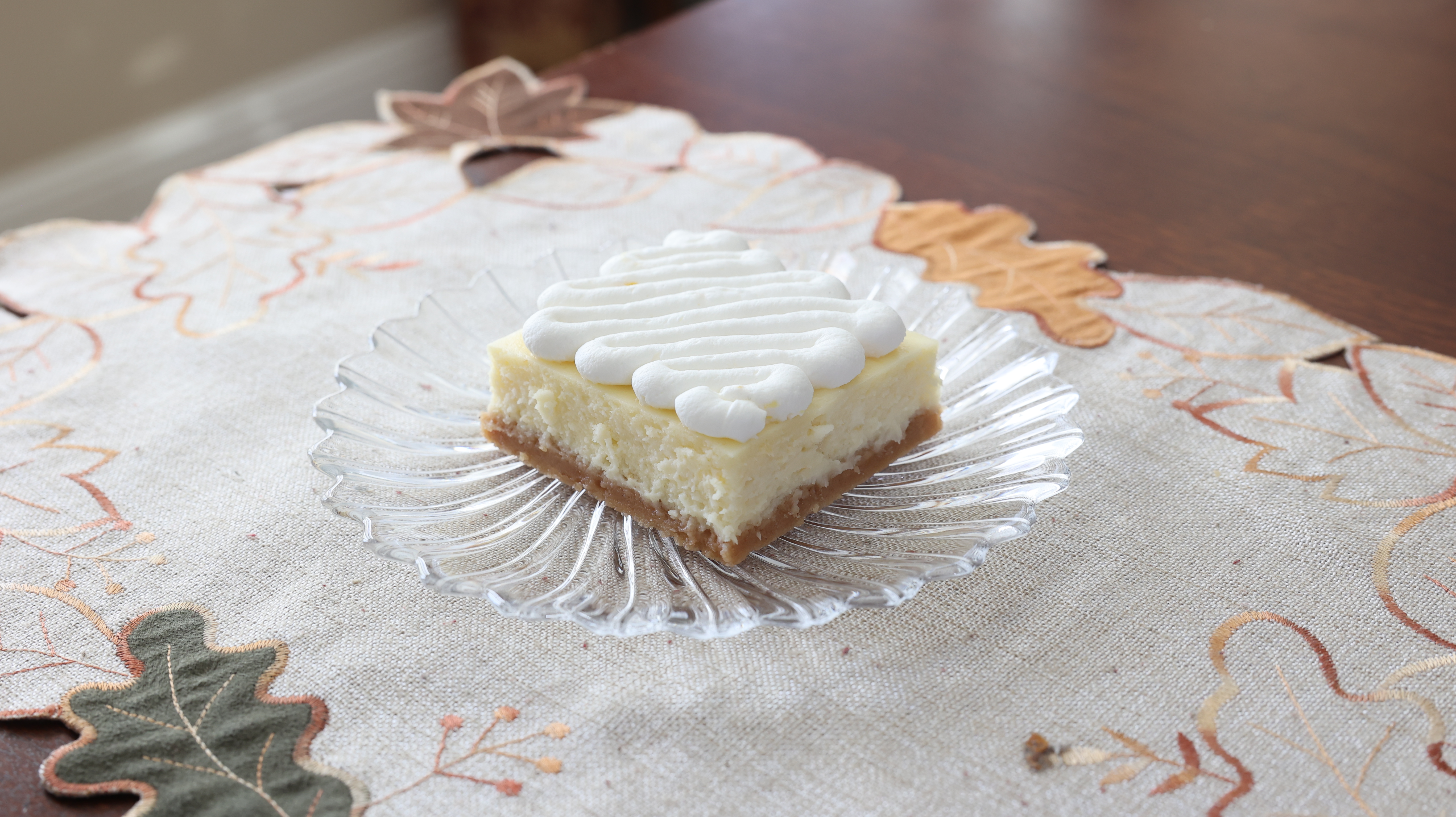 Lemon Cheesecake Bar