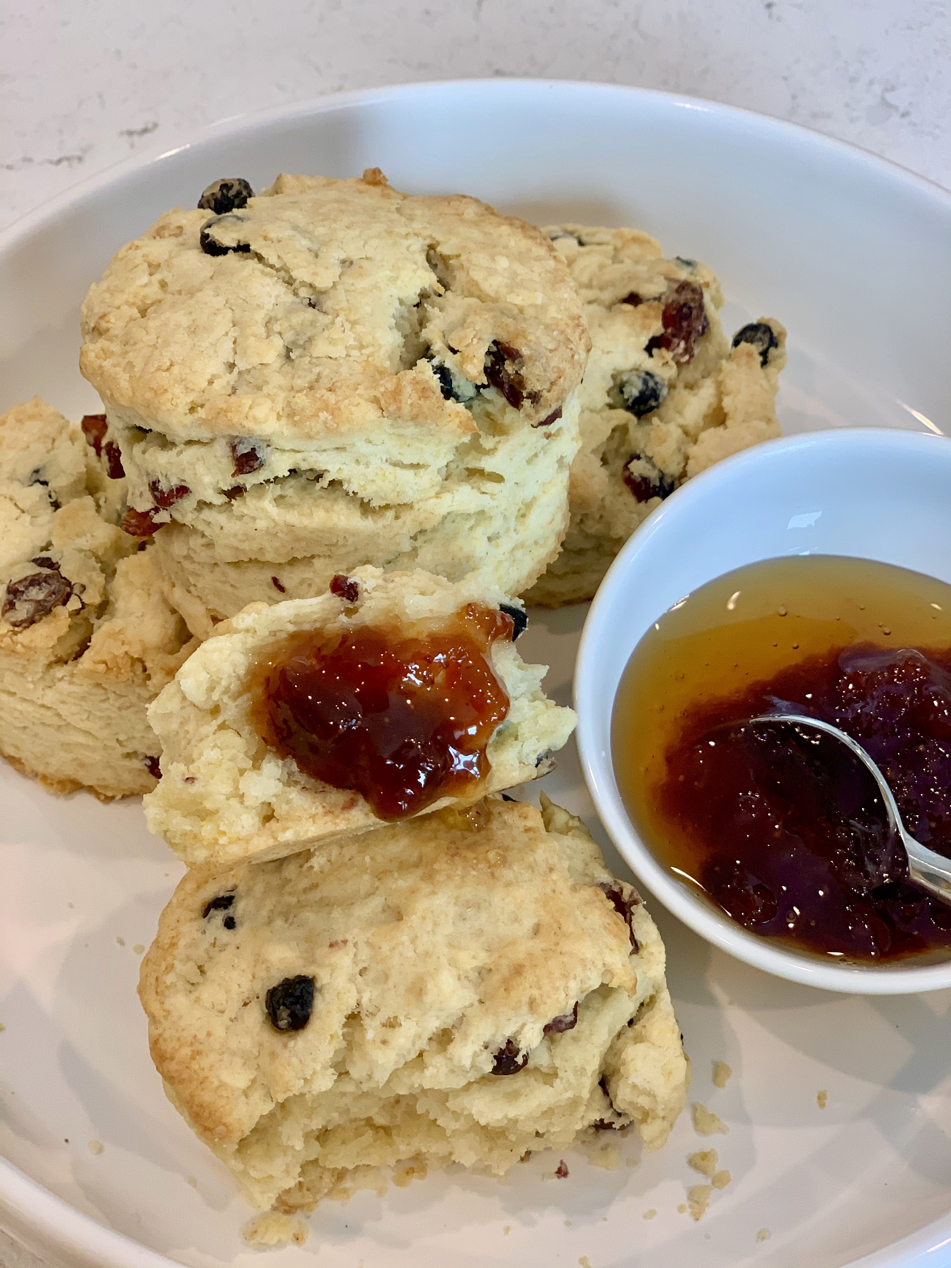 BLUEBERRY AND CRANBERRY SCONES