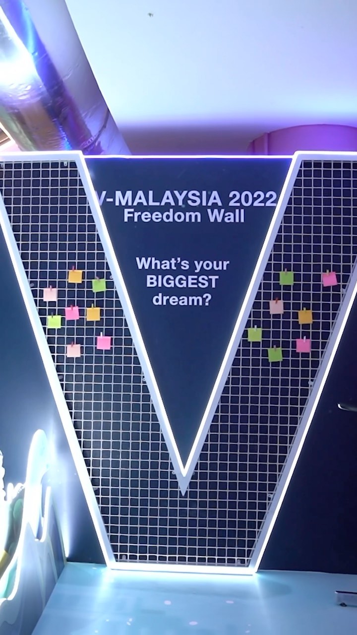 V Malaysia 2023 - Minimal Design Collection - 8K Quality