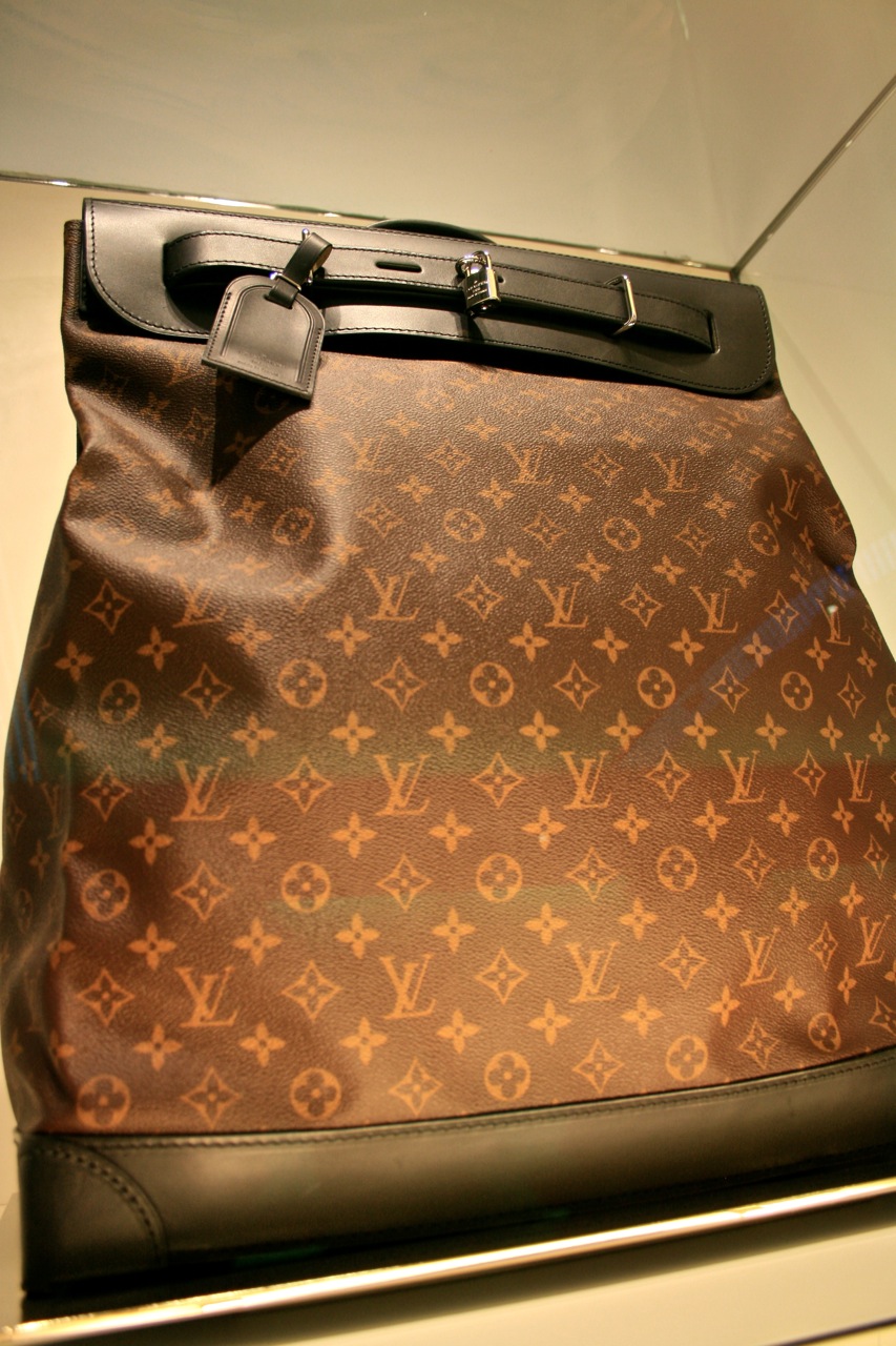 LV | Monogram