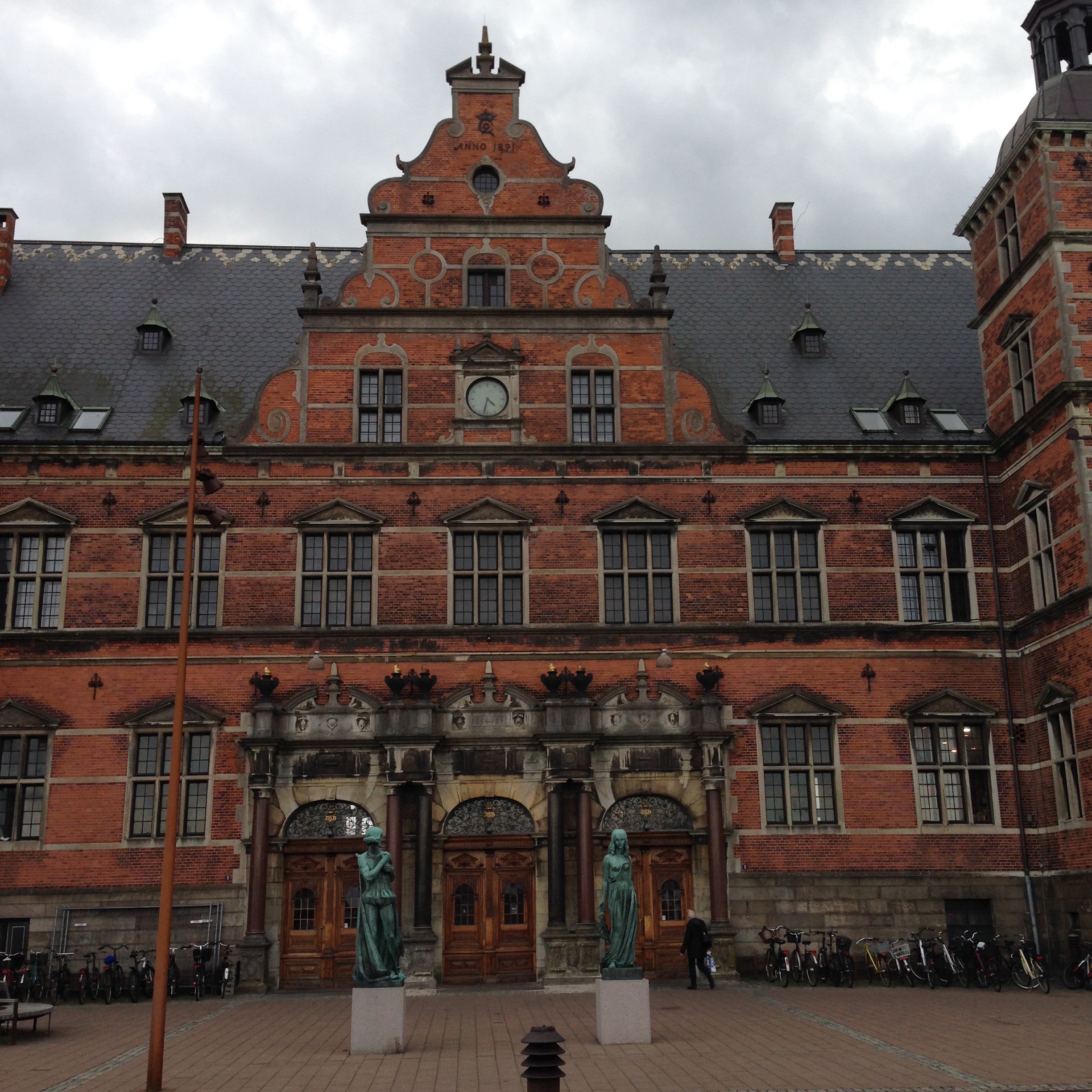The train station was almost as grand as the castle!
