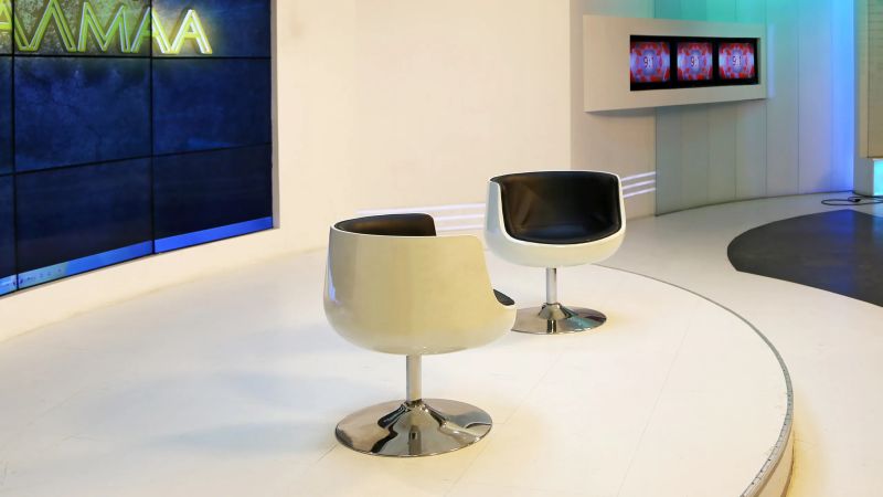 Stream Community Focus Eagle 99 By Bas Broadcasting Listen Online - Ultra HD Gradient Images for Desktop