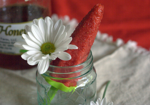 honey strawberry popsicle
