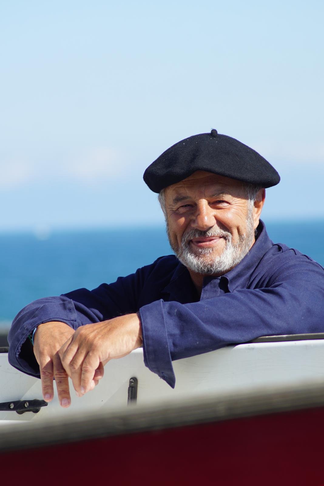 Pierre Bordet auteur Thon Pesetas ou Il était une fois dans le Sud Ouest CIE Théâtrons Ensemble Biarritz Port des Pêcheurs Festival de théaâre