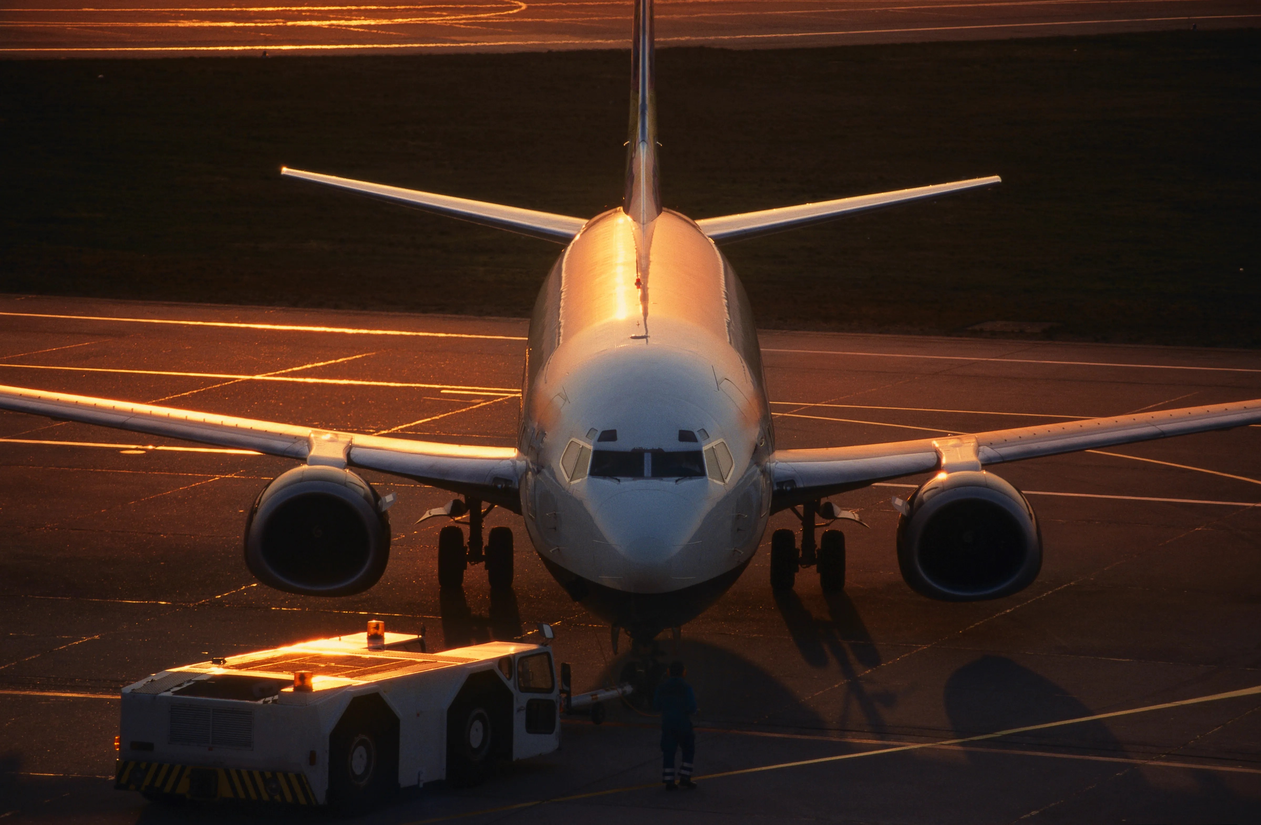 Why Can't an Aircraft Push Back Using Reverse Thrust?