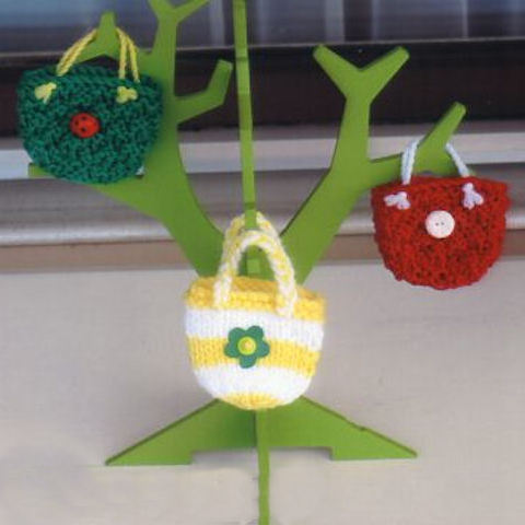 Barnie-Bags-Innocent-Smoothie-Hat-Pattern