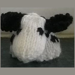 Cow-Innocent-Smoothie-Hat-Pattern