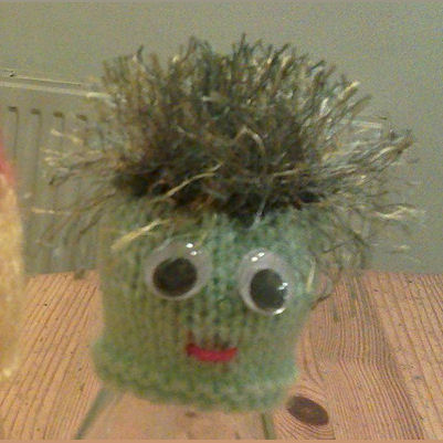 Cress-Head-Innocent-Smoothie-Hat-Pattern