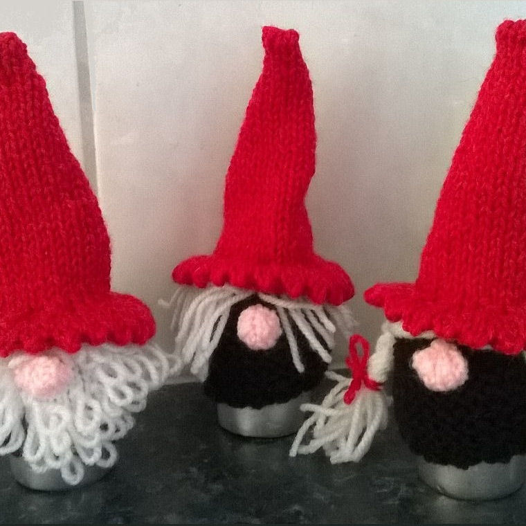 Gnome-Innocent-Smoothie-Hat-Pattern