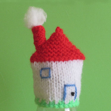 House-Innocent-Smoothie-Hat-Pattern