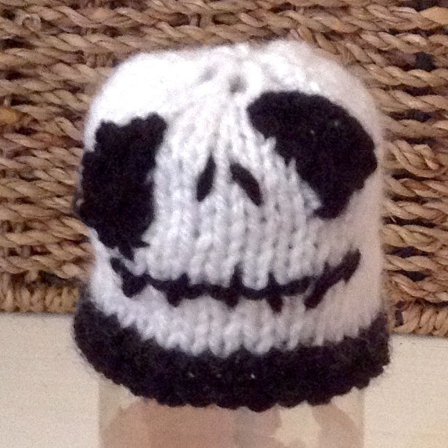 Jack-Skeleton-Innocent-Smoothie-Hat-Pattern