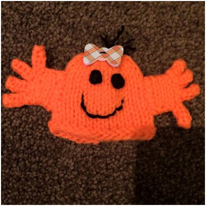 Miss-Fun-Innocent-Smoothie-Hat-Pattern