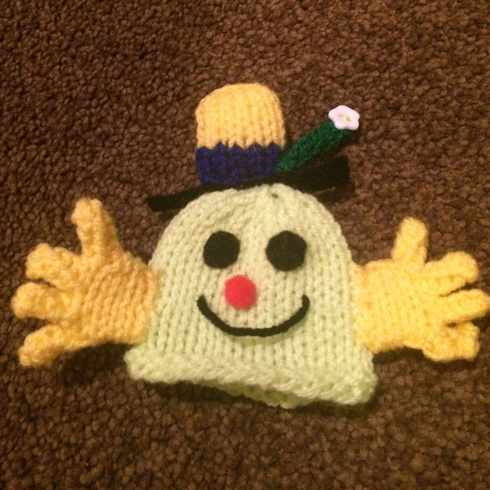 Mr-Funny-Innocent-Smoothie-Hat-Pattern