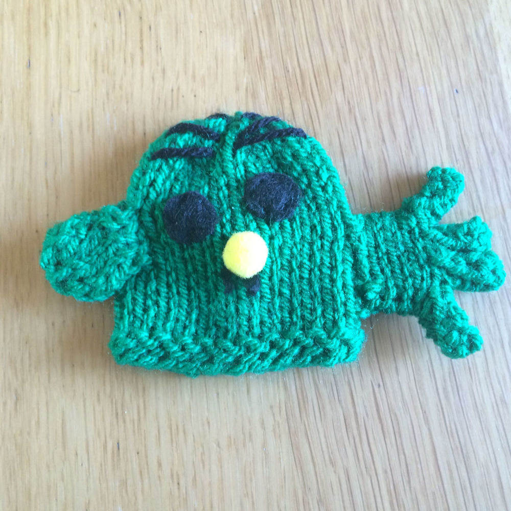 Mr-Fussy-Innocent-Smoothie-Hat-Pattern
