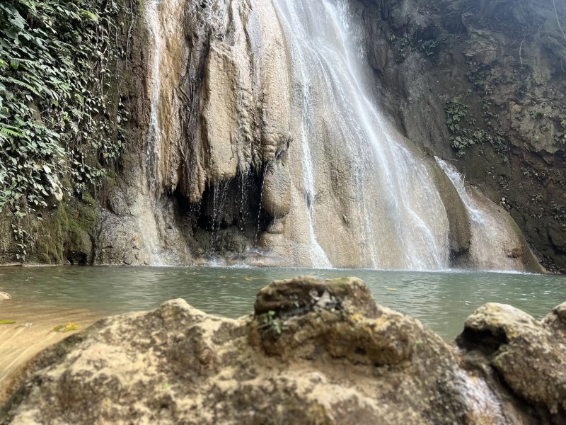 Mae Sawan Noi Waterfall