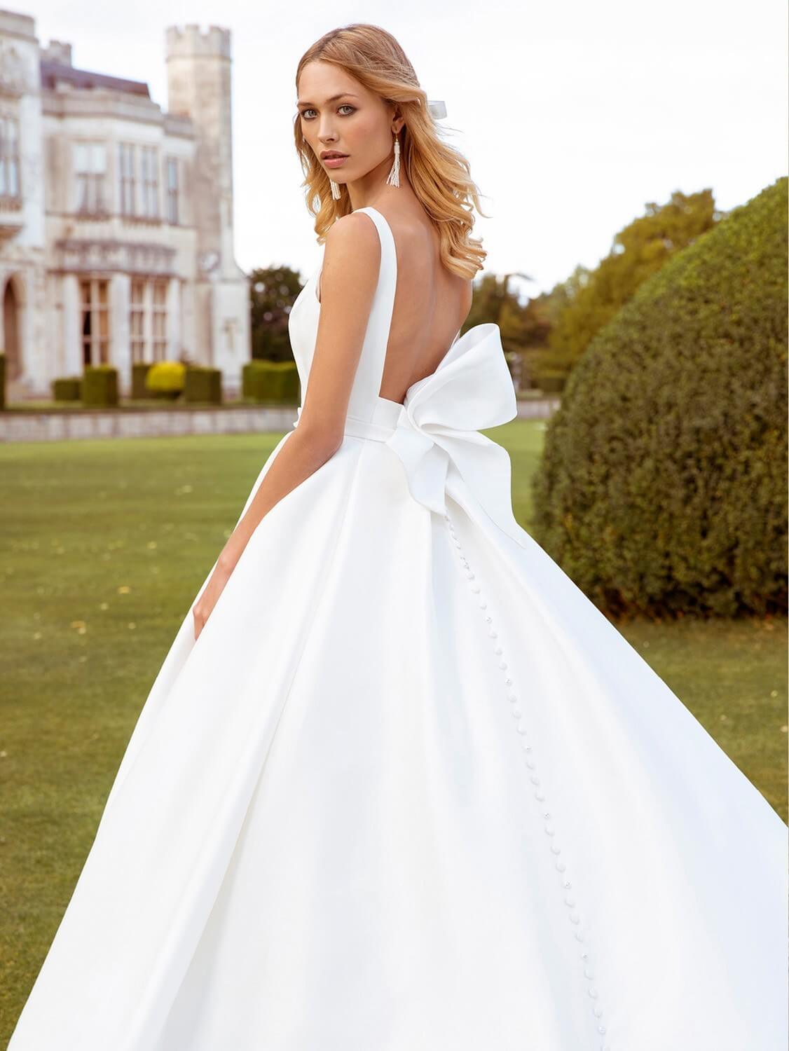 Bow Wedding Dresses Imogen_Ellis