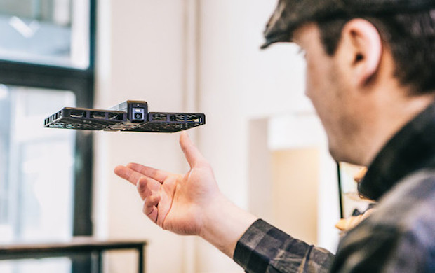  Snap、Apple Store限定で販売するホバーカメラドローンの企業Zero Zeroを買収の可能性