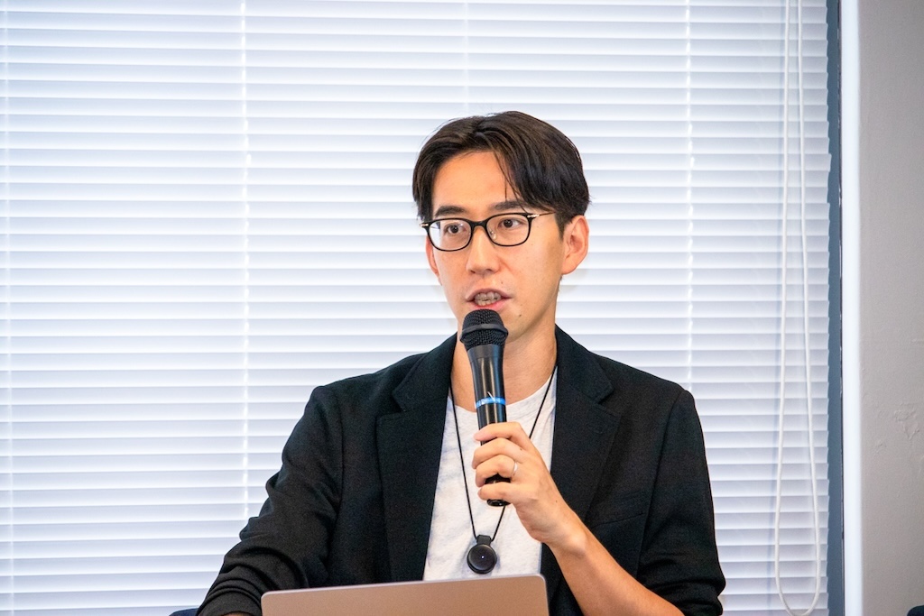 会話を全て記録する」AI ペンダントの Limitless、Meta が買収——Apple