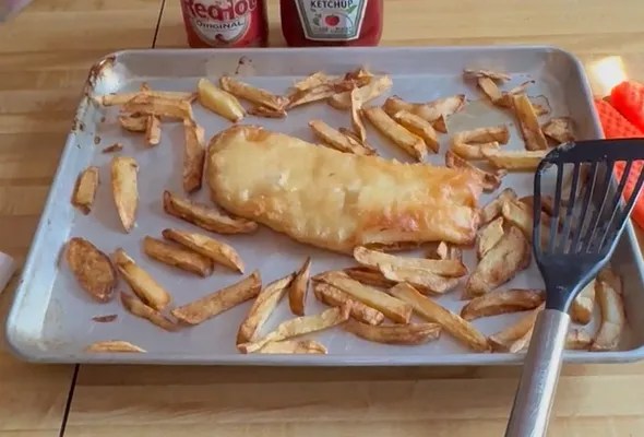 Sunday News: Parker’s invents mail-order fish & chips