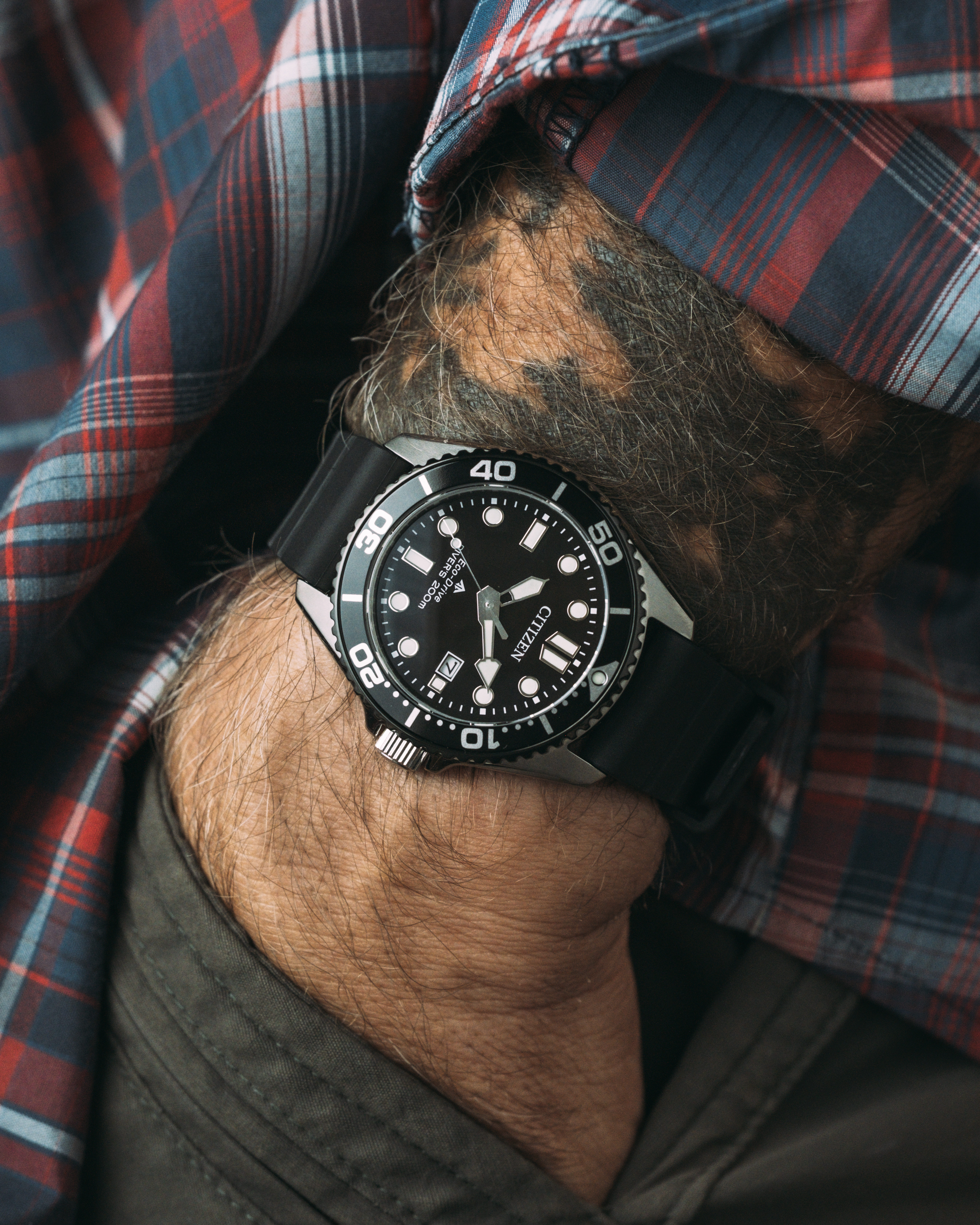 Citizen Promaster Dive BN0266-07E Review | Eco-Drive Summer Diver