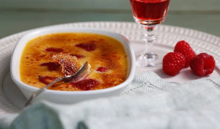 Raspberry And Vanilla Crème Brulee