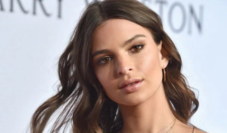 Gone Girl's Emily Ratajkowski Says It's Okay To Be Sexy