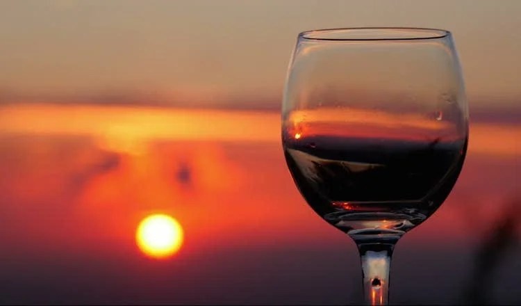4 Great Ways To Enjoy Red Wine This Summer