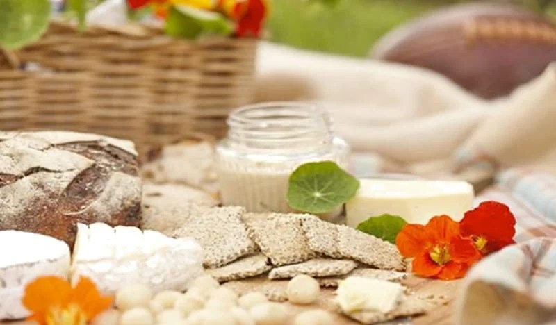 Macadamia And Three Seed Crackers Recipe