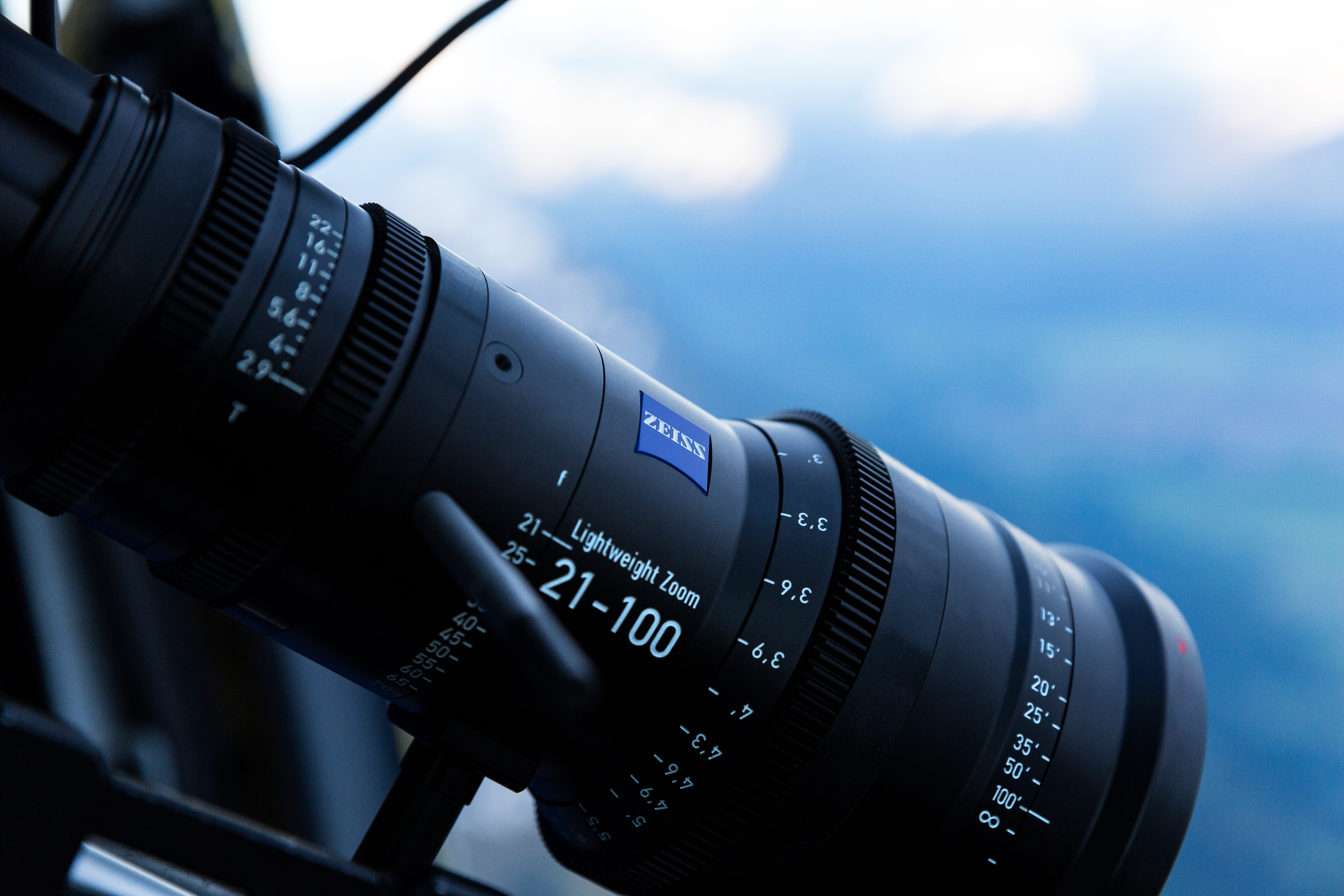 Zeiss Revives LWZ Line With New 21-100mm T2.9-3.9 LWZ.3 Zoom