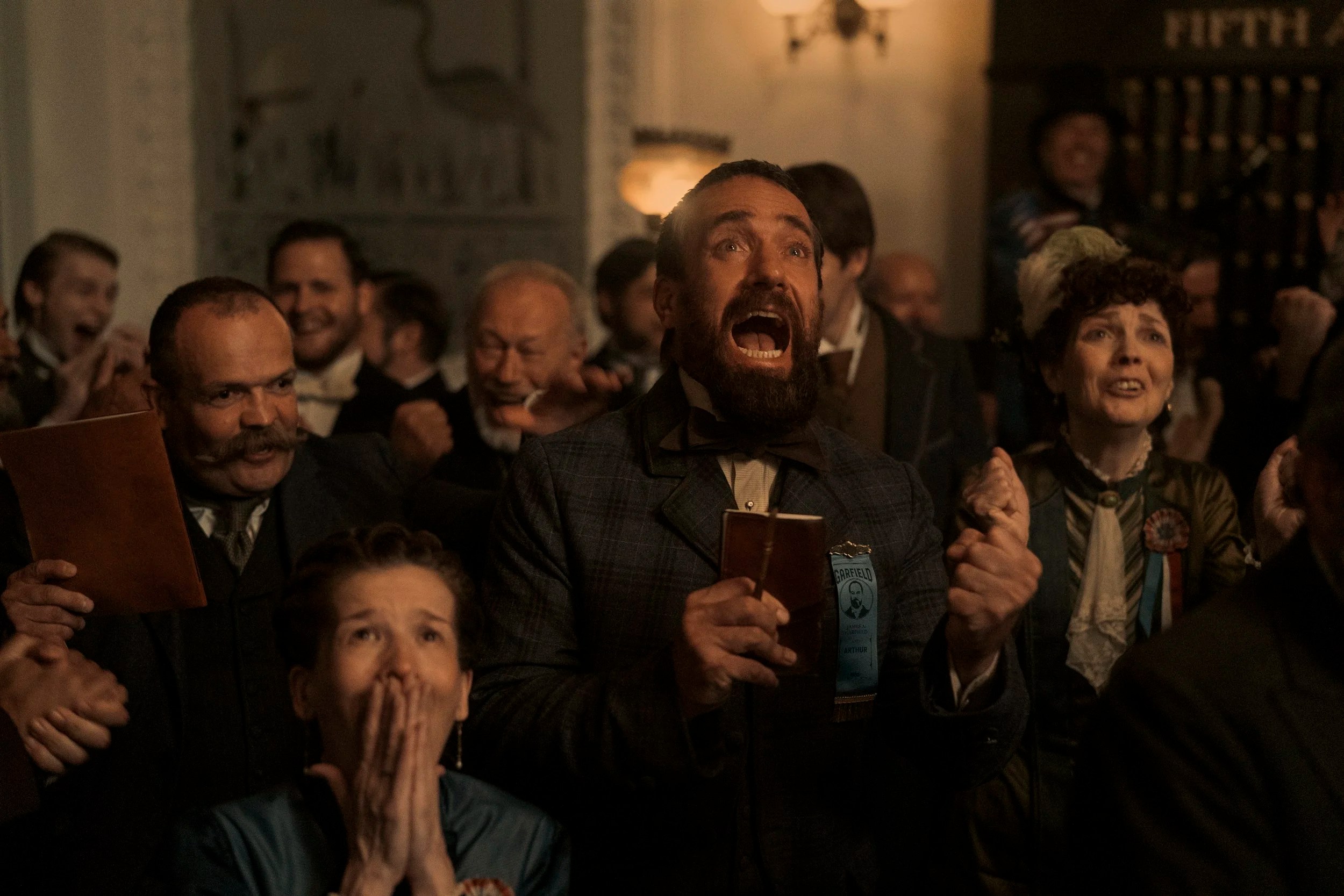 Matthew Macfadyen as Charles Guiteau in episode 102 of Death by Lightning. Cr. Larry Horricks/Netflix © 2025