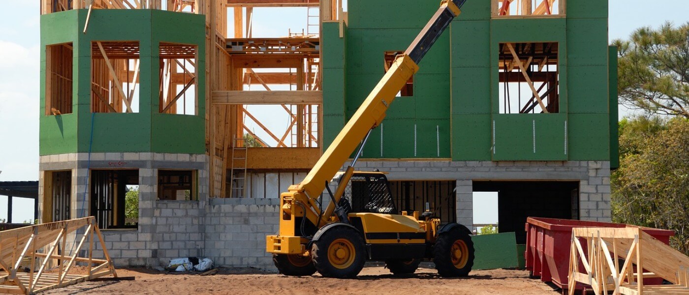 How much does it cost to build a house in the uk?