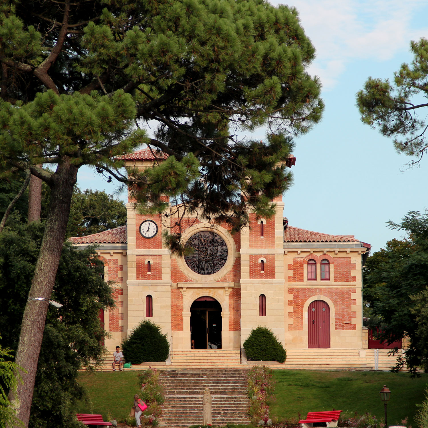 Church of "Le Moulleau"