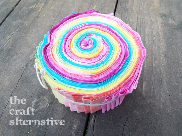 TieDyeing Strips for a Quilt Quick and Easy! The Craft Alternative