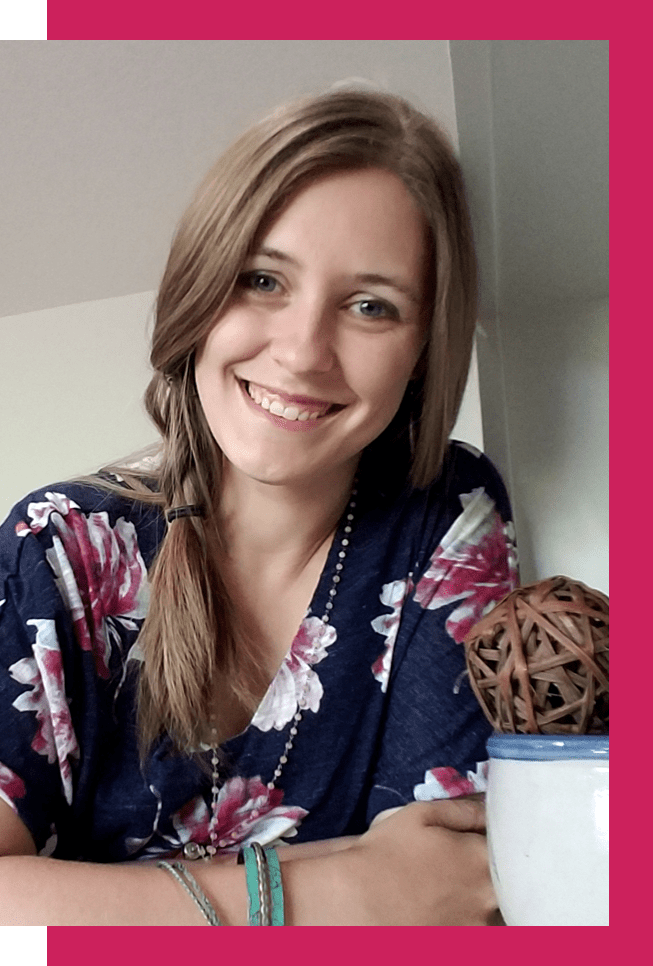 Janette Foreman is the founder and creative director behind The Creative Homemaker, helping overwhelmed moms find art projects for kids, inspiration for their home decor, and a creative outlet for themselves.