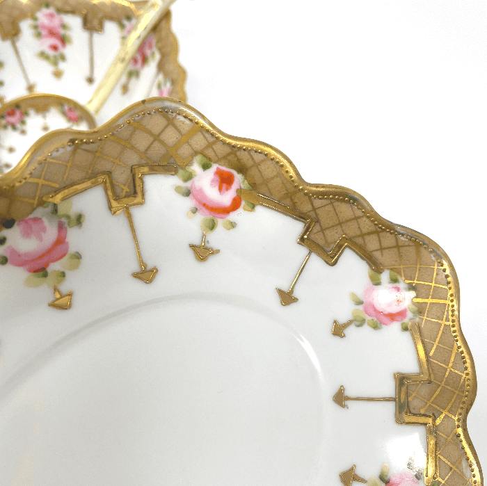 Detail Golden Roses Nippon Serving Set