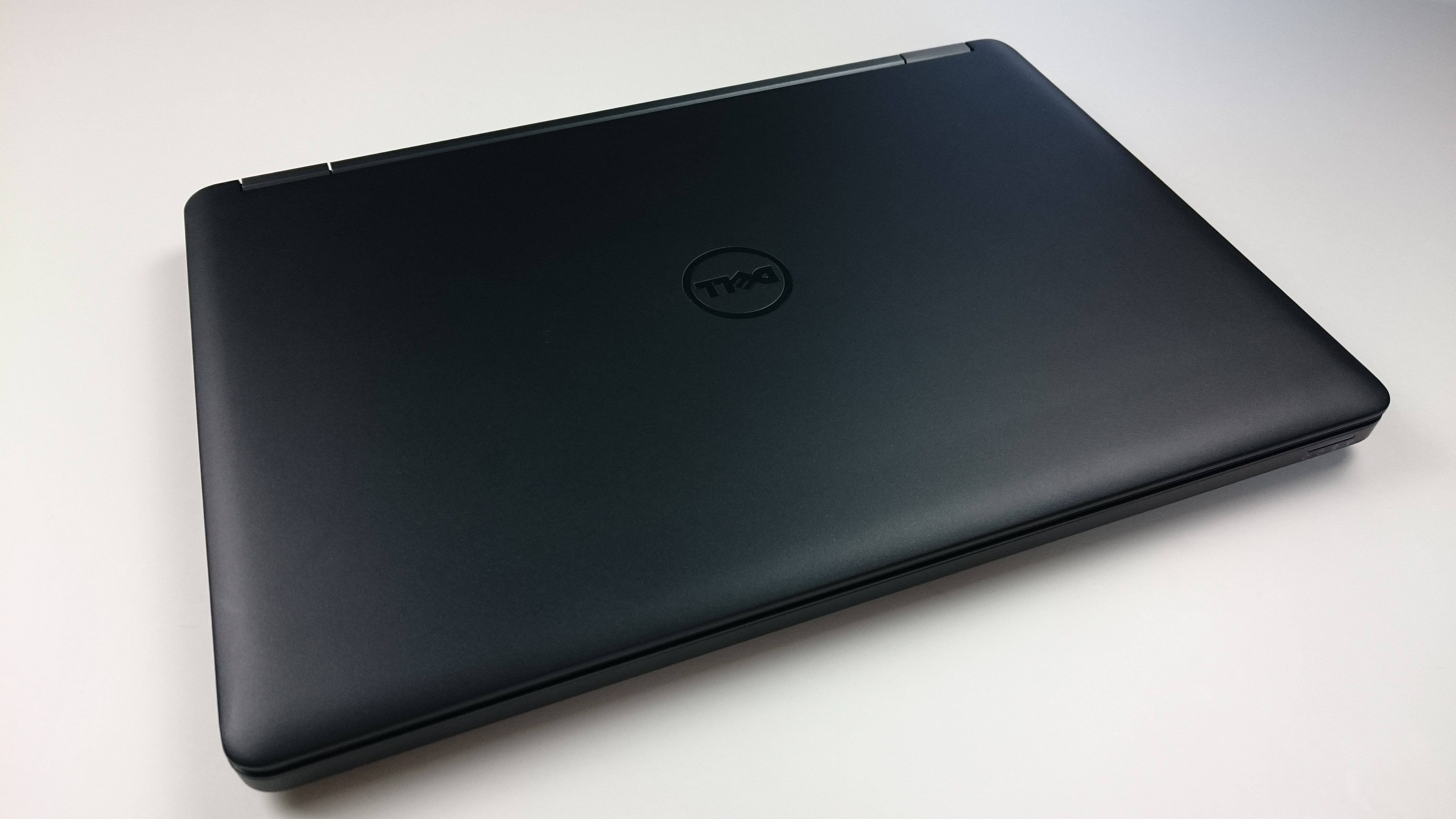 Dell Latitude 14 E5450 | More than just business | The DamJam Project