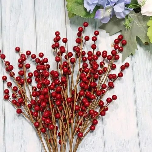 Berries for berry theme christmas tree